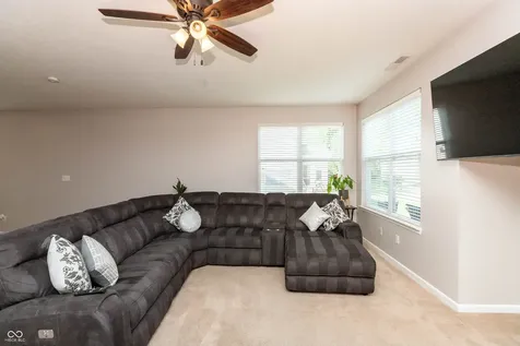 8346 Berrybush Lane Indianapolis IN 46234