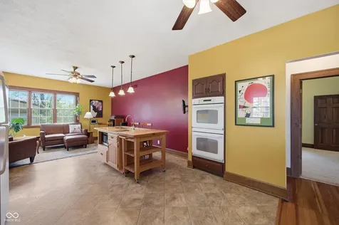 497 N 100 W Franklin IN 46131