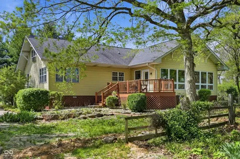 497 N 100 W Franklin IN 46131