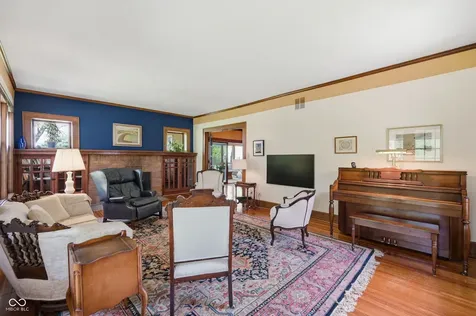 497 N 100 W Franklin IN 46131