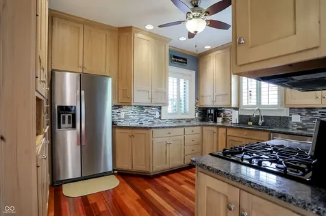 403 E Wabash Avenue Crawfordsville IN 47933