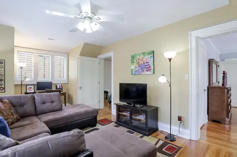 403 E Wabash Avenue Crawfordsville IN 47933
