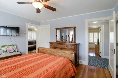 403 E Wabash Avenue Crawfordsville IN 47933