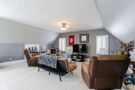 403 E Wabash Avenue Crawfordsville IN 47933