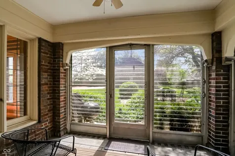 403 E Wabash Avenue Crawfordsville IN 47933