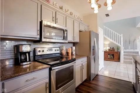11260 Fonthill Drive Indianapolis IN 46236