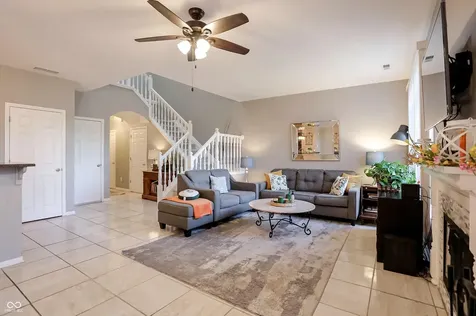 11260 Fonthill Drive Indianapolis IN 46236