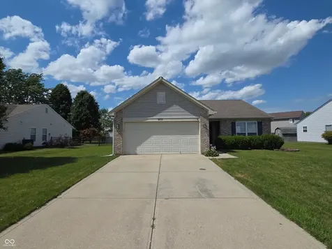 6634 Captiva Pass Plainfield IN 46168