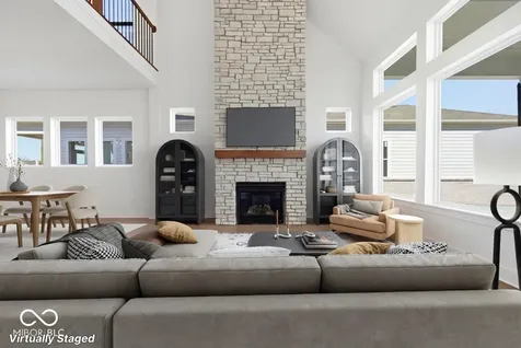 6065 Johnson Road Zionsville IN 46077