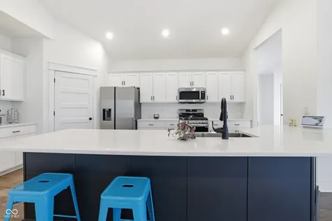 953 S Lantern Lane Ellettsville IN 47429