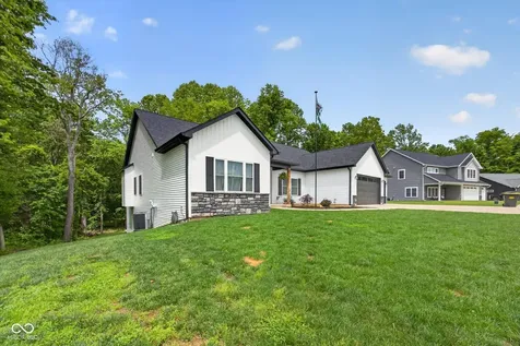 953 S Lantern Lane Ellettsville IN 47429