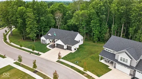 953 S Lantern Lane Ellettsville IN 47429