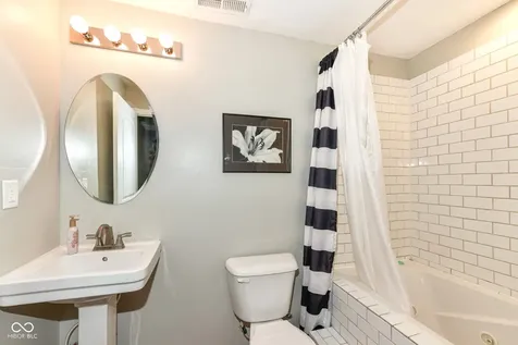 15142 Betton Place Fishers IN 46037