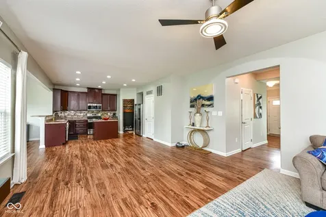 15142 Betton Place Fishers IN 46037