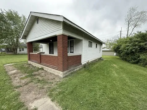 1822 Englewood Drive Indianapolis IN 46219