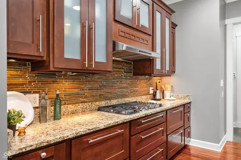 5202 Logan Lane Indianapolis IN 46250