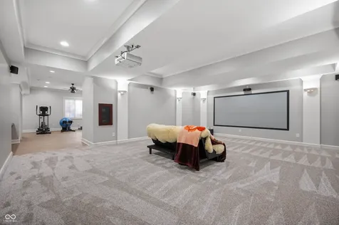 5202 Logan Lane Indianapolis IN 46250