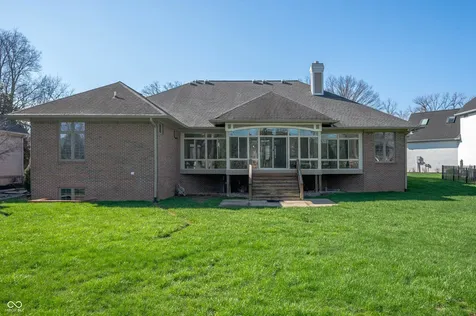 5202 Logan Lane Indianapolis IN 46250