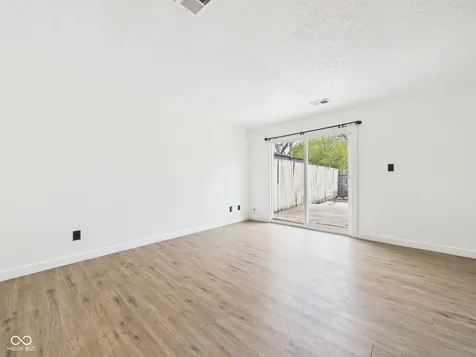 1306 Tishman Lane Indianapolis IN 46260