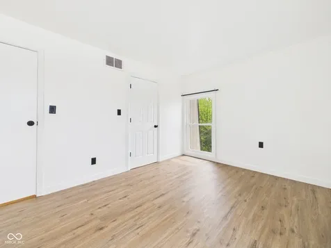 1306 Tishman Lane Indianapolis IN 46260
