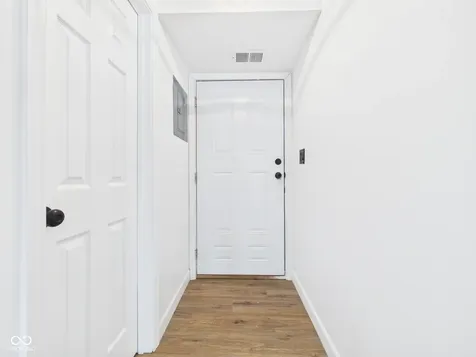 1306 Tishman Lane Indianapolis IN 46260