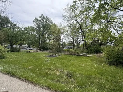 424 Pennsylvania Street Shirley IN 47384