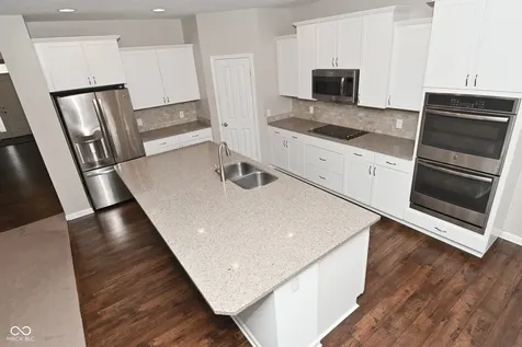 1356 Preserve Court Greenwood IN 46143