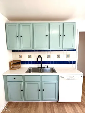 5725 Greenfield Avenue Indianapolis IN 46219