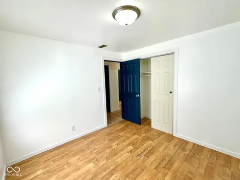 5725 Greenfield Avenue Indianapolis IN 46219