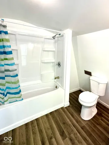 5725 Greenfield Avenue Indianapolis IN 46219