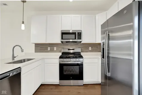 3951 Sandpiper Way Brownsburg IN 46112