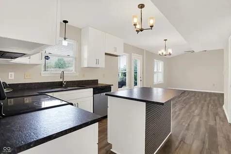 7754 Evian Drive Indianapolis IN 46236