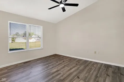 7754 Evian Drive Indianapolis IN 46236