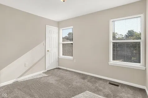 7754 Evian Drive Indianapolis IN 46236