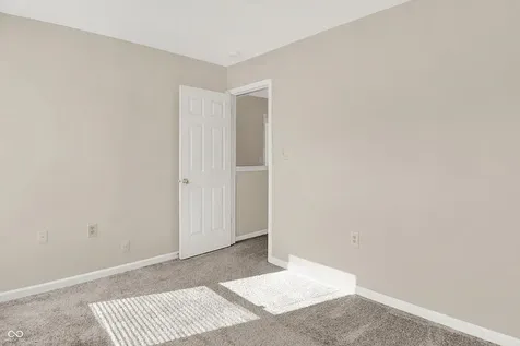7754 Evian Drive Indianapolis IN 46236