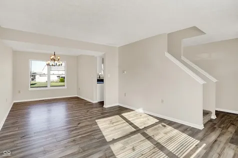 7754 Evian Drive Indianapolis IN 46236