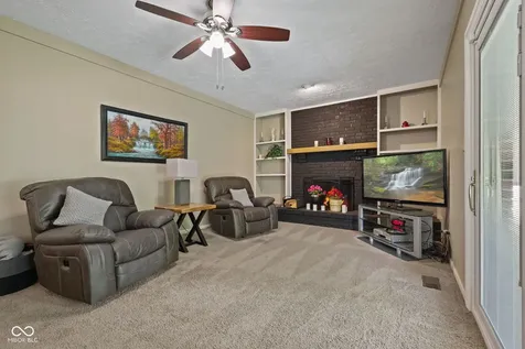 4078 W Fairview Road Greenwood IN 46142