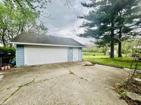4231 Standish Drive Indianapolis IN 46221