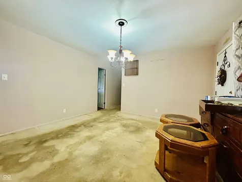 4231 Standish Drive Indianapolis IN 46221