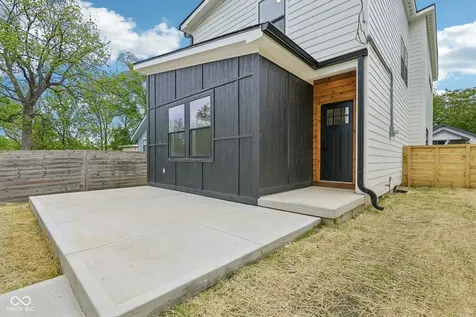 1518 Spruce Street Indianapolis IN 46203