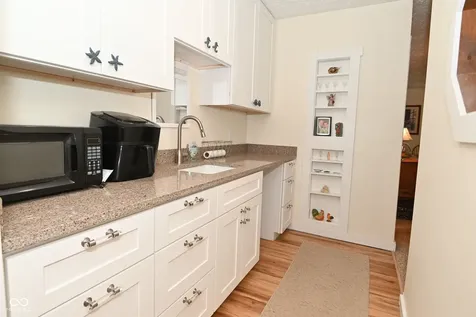 175 Mill Springs Coatesville IN 46121