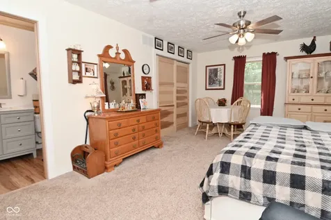 175 Mill Springs Coatesville IN 46121