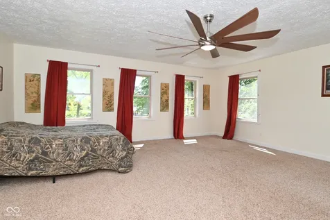 175 Mill Springs Coatesville IN 46121