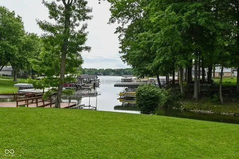 175 Mill Springs Coatesville IN 46121