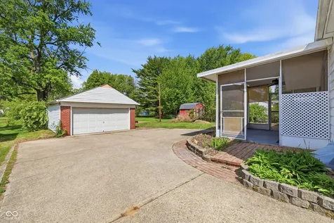 3758 S Pennsylvania Street Indianapolis IN 46227