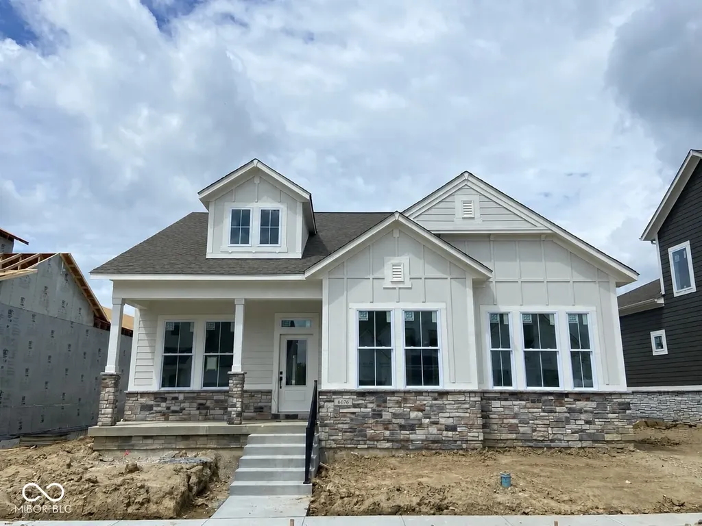 6076 Salisbury Street Zionsville IN 46077