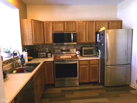 7034 Forrester Lane Indianapolis IN 46217
