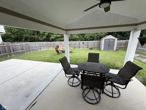 13977 Wakefield Place Fishers IN 46038