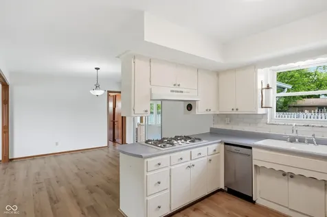814 Sprague Street Indianapolis IN 46217