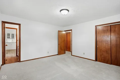 814 Sprague Street Indianapolis IN 46217